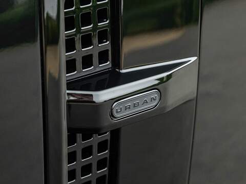 Land Rover Defender Hse - U5524