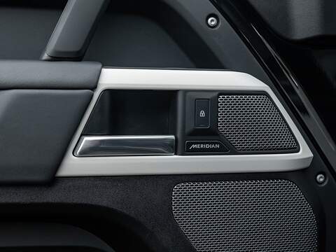 Land Rover Defender Hse - U5524