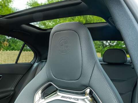 Mercedes-Benz C Class Amg C63 4Matic S E Night Edition Premium - U5527