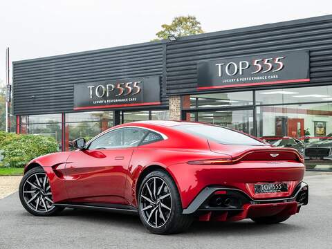 Aston Martin Vantage V8 - U5528
