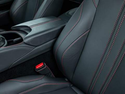 Aston Martin Vantage V8 - U5528