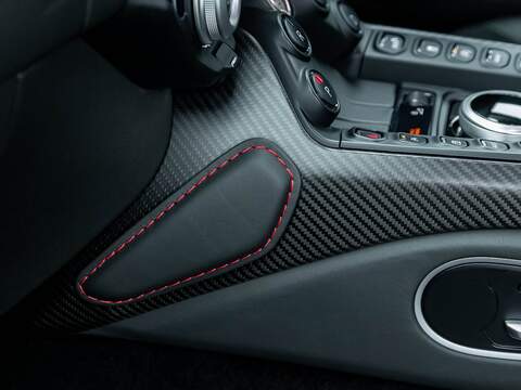 Aston Martin Vantage V8 - U5528