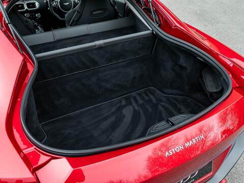 Aston Martin Vantage V8 - U5528