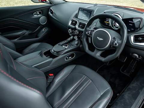 Aston Martin Vantage V8 - U5528