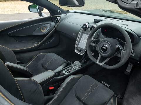 Mclaren 570S V8 Ssg - U5532