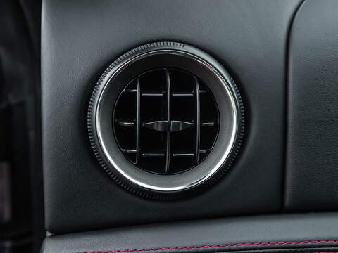 Ferrari 550 Maranello Coupe - U5539