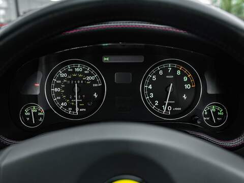 Ferrari 550 Maranello Coupe - U5539