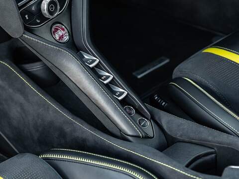 Mclaren 720S V8 Ssg - U5542