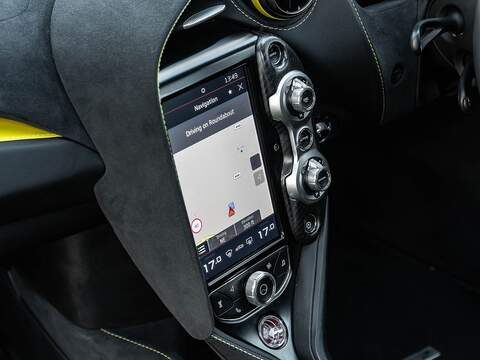 Mclaren 720S V8 Ssg - U5542