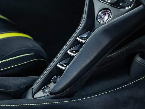 Mclaren 720S V8 Ssg - U5542