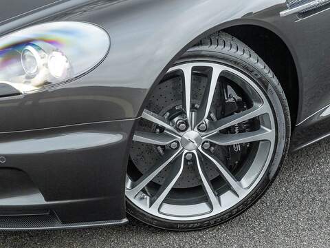 Aston Martin Dbs V12 - U5543