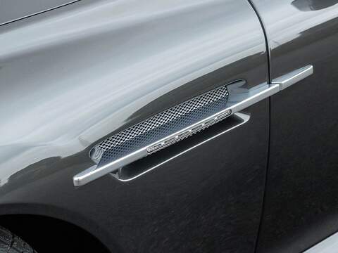 Aston Martin Dbs V12 - U5543