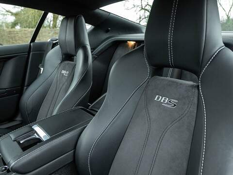 Aston Martin Dbs V12 - U5543