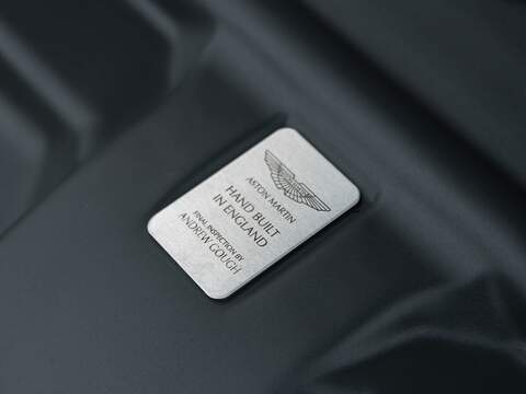 Aston Martin Dbs V12 - U5543