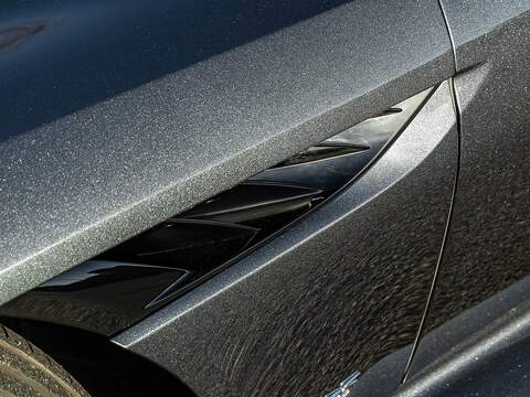 Aston Martin Dbs Superleggera V12 - U5545