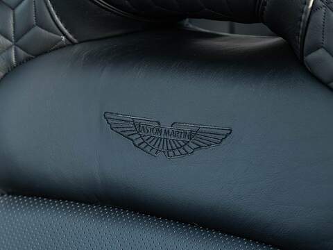 Aston Martin Dbs Superleggera V12 - U5545