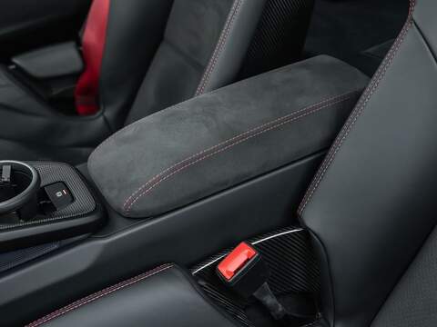 Porsche 911 Carrera Gts Pdk - U5546