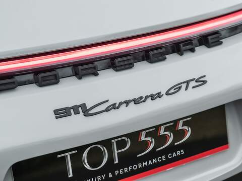 Porsche 911 Carrera Gts Pdk - U5546
