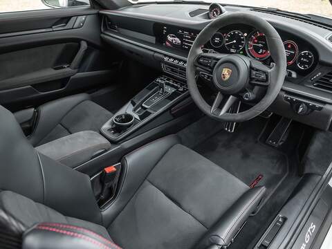 Porsche 911 Carrera Gts Pdk - U5546