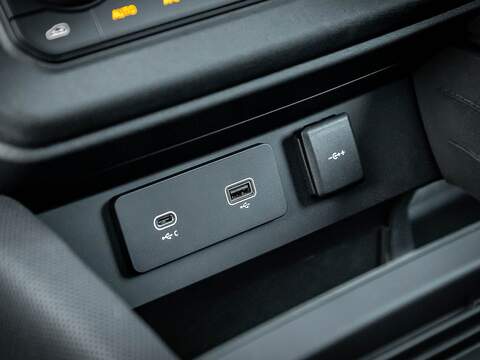 Land Rover Defender 75th Limited Edition - U5549