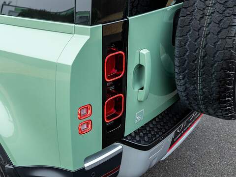 Land Rover Defender 75th Limited Edition - U5549