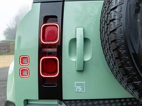 Land Rover Defender 75th Limited Edition - U5549