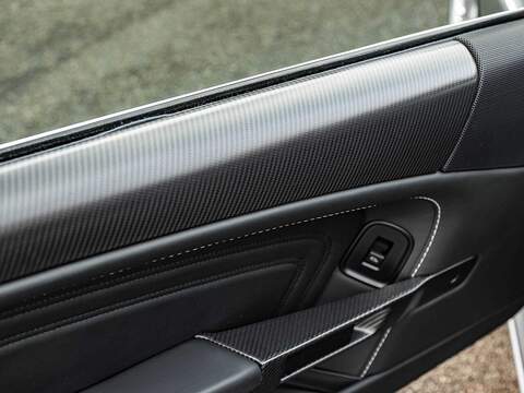 Aston Martin DBS Coupe - U5550