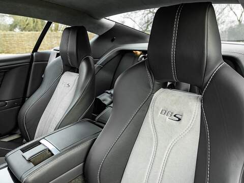 Aston Martin DBS Coupe - U5550