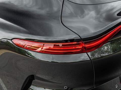 Aston Martin Dbx V8 - U5553