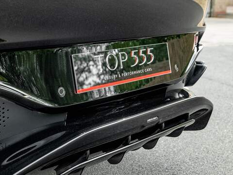 Aston Martin Dbx V8 - U5553