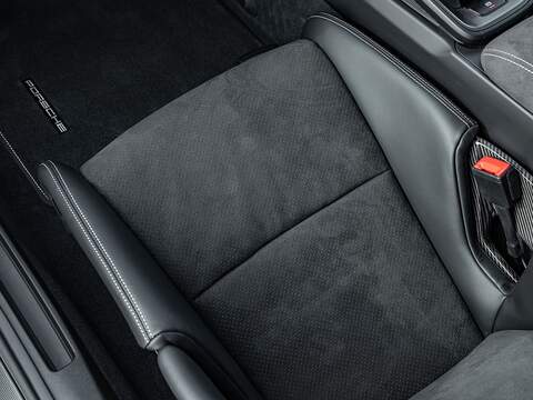 Porsche 911 Carrera Gts Pdk - U5554