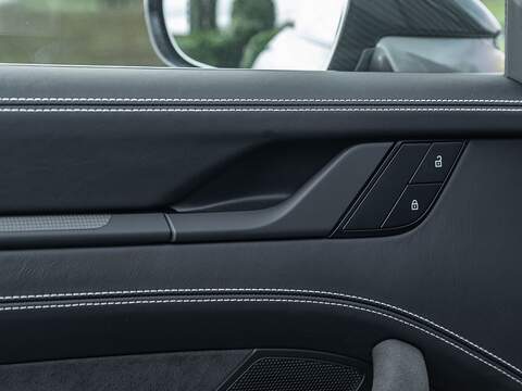 Porsche 911 Carrera Gts Pdk - U5554