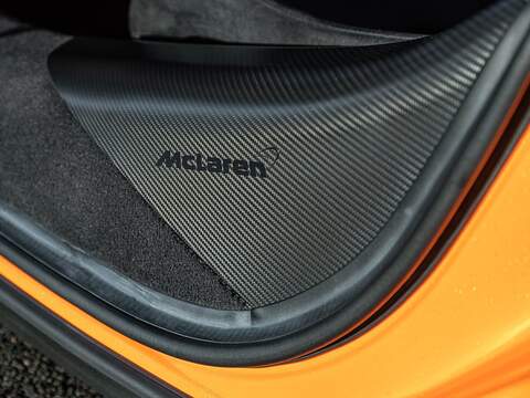 Mclaren 570S V8 Ssg - U5557