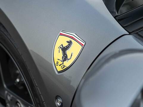 Ferrari F8 Tributo - U5561