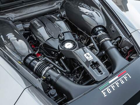 Ferrari F8 Tributo - U5561