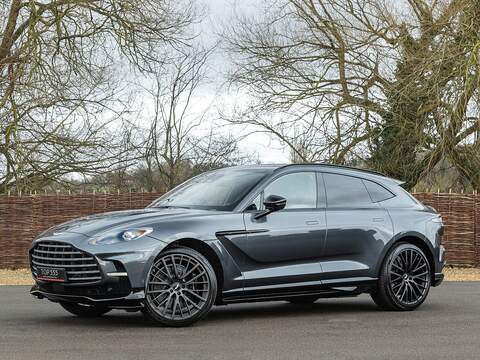 Aston Martin Dbx V8 - U5563