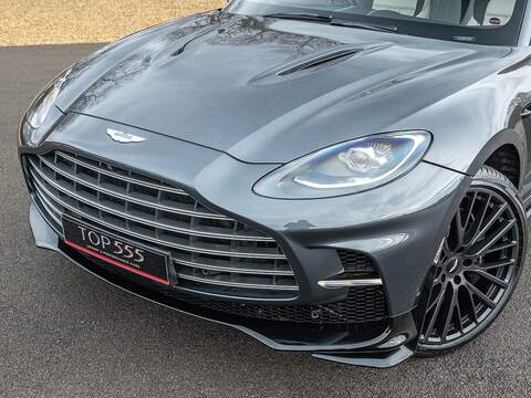 Aston Martin Dbx V8 - U5563
