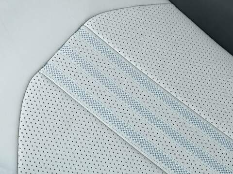 Aston Martin Dbx V8 - U5563