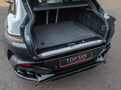 Aston Martin Dbx V8 - U5563