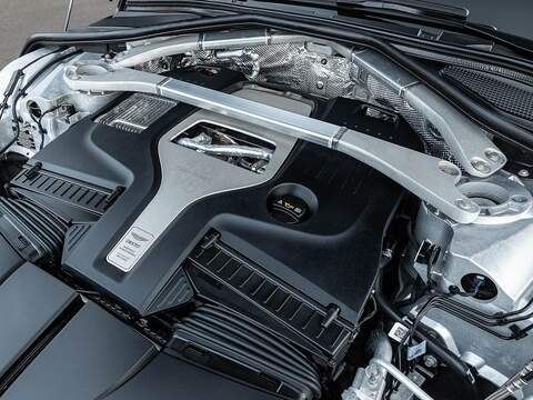 Aston Martin Dbx V8 - U5563