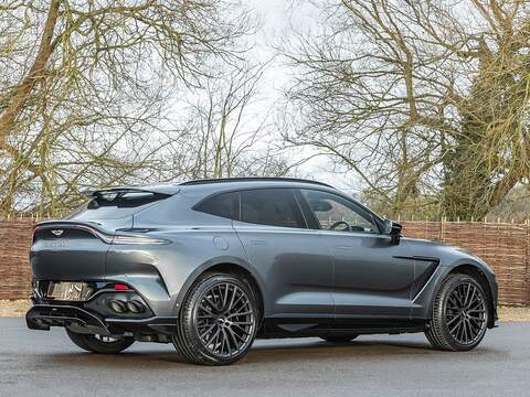 Aston Martin Dbx V8 - U5563
