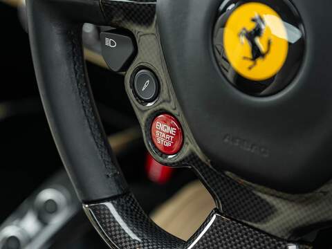 Ferrari 488 Gtb - U5571
