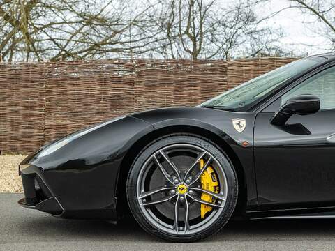 Ferrari 488 Gtb - U5571