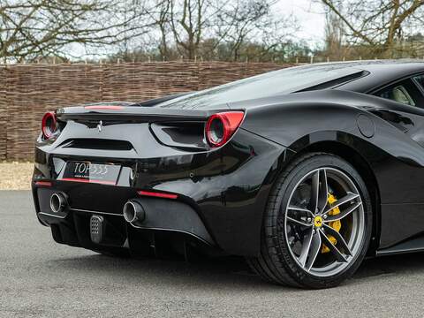 Ferrari 488 Gtb - U5571