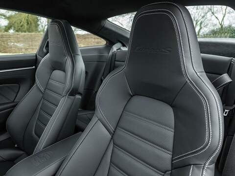 Porsche 911 Turbo S Pdk - U5574