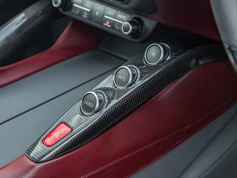 Ferrari Gtc4 Lusso V12 - U5583