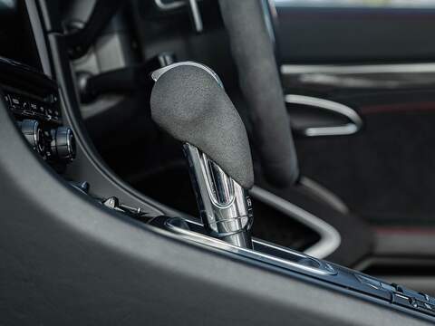 Porsche 911 Carrera Gts Pdk - U5584