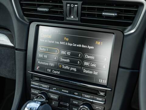 Porsche 911 Carrera Gts Pdk - U5584