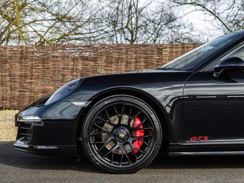 Porsche 911 Carrera Gts Pdk - U5584
