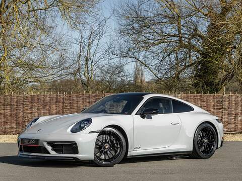 Porsche 911 Carrera 4 Gts - U5586
